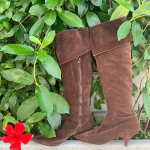 Sigerson Morrison chocolate brown suede boots 7M